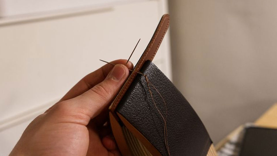 ساخت بند چرمی