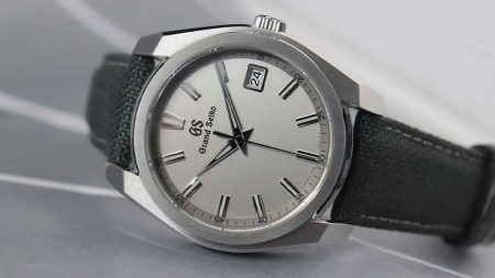 ساعت مچی کوارتز